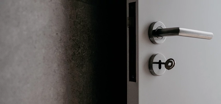 Front Door Handle Repair And Installation in Monrovia, CA